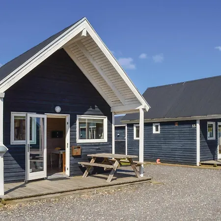 16 * Thyborøn